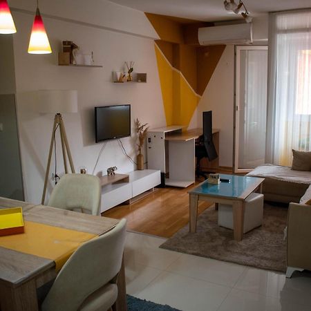 B&M Apartment Bitola Zewnętrze zdjęcie